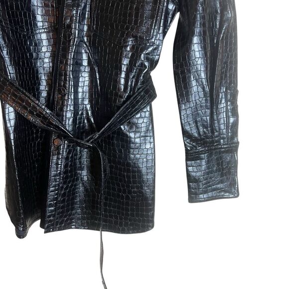 NWT! Zara faux leather croc patterned button down shirt - Picture 7 of 9